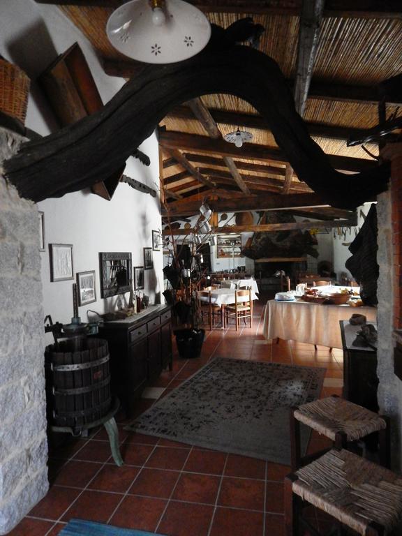 Affittcamere Jannas Orgosolo Extérieur photo